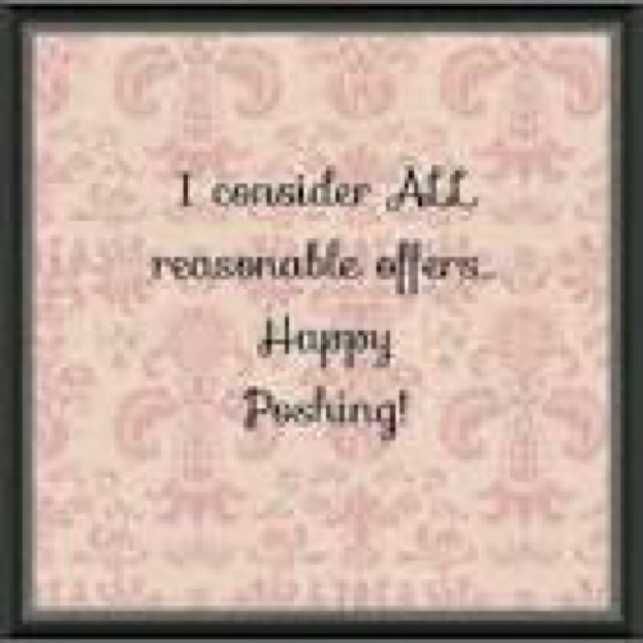 Everything must go - Picture 1 of 1